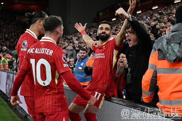 萨拉赫回归幕后真相曝光!斯洛特妥协,全靠红军元老撑腰? 萨拉赫回归幕后真相曝光!斯洛特妥协,全靠红军元老撑腰?